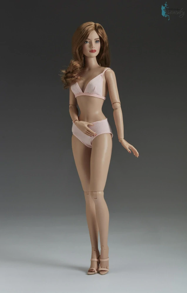 Panenka Tonner LaCie Churchill Basic