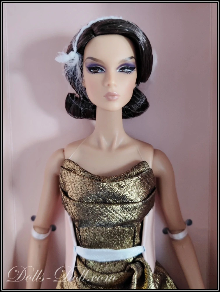 Panenka NU. Face Lustre Lilith Blair - W Club Exclusive